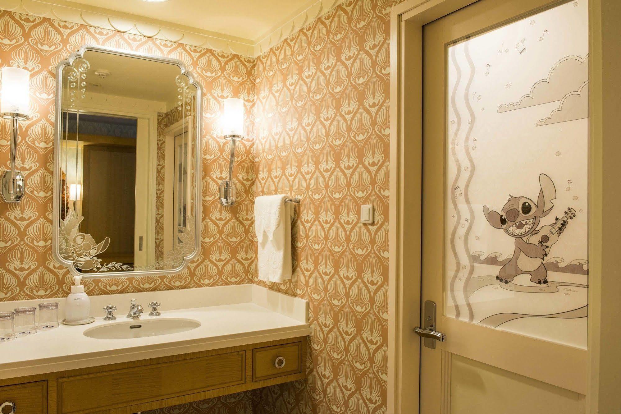 Disney Ambassador Hotel Chiba Exterior photo